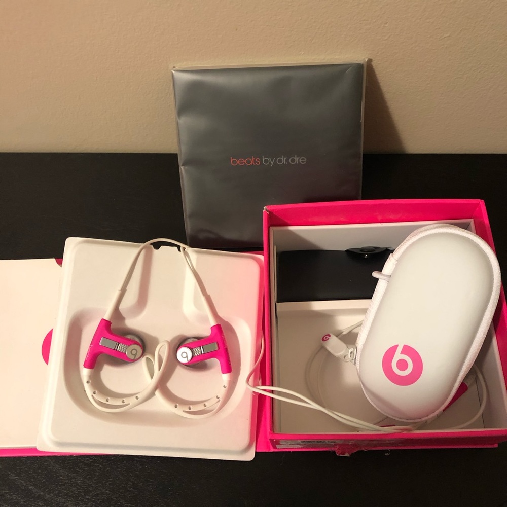 Beats by Dr.Dre Powerbeats Hot Pink w/All Booklets (NOT WIRELESS)